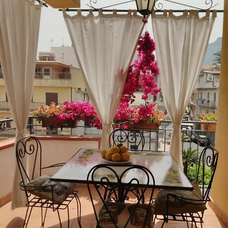 Case Borgo Vacanze Letojanni Exterior photo